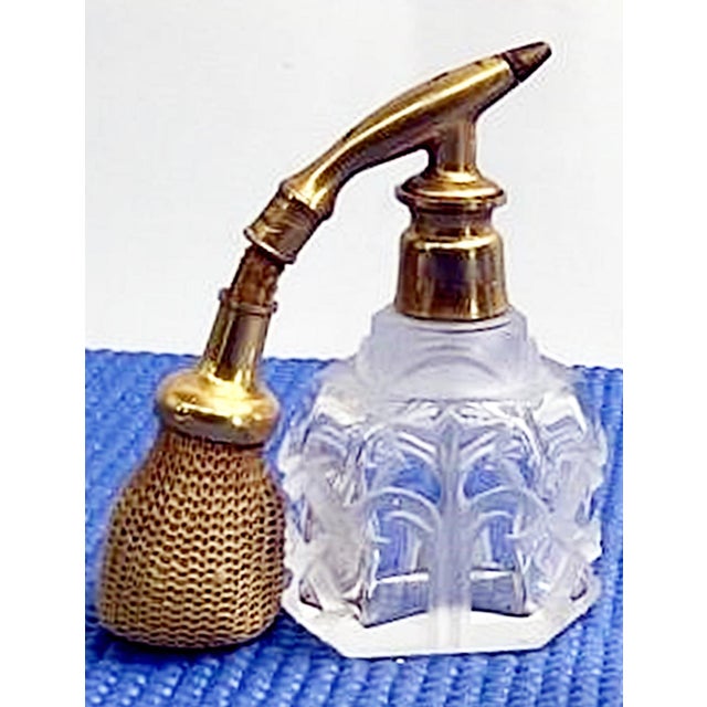 Hollywood glam from the 1940-50 with this tree motif perfume atomizer spray bottle replete with gold plated brass nozzle...