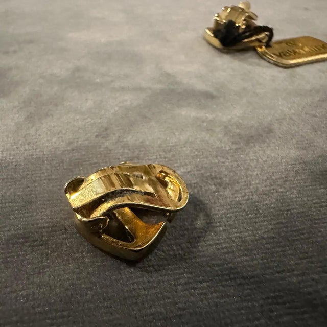 1980s 1980s Logo Gilted Metal Clip on Earrings by Valentino Garavani For Sale - Image 5 of 10