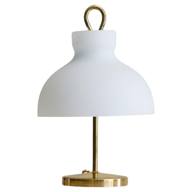 1950s Italian Brass + Opaline Glass Table Lamp by Ignazio Gardella for Azucena For Sale In Chicago - Image 6 of 18