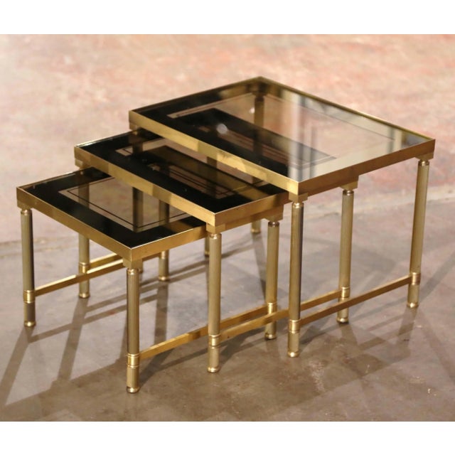 Mid 20th Century Set of Three Mid-Century French Brass & Glass Nesting Tables Bagues Style For Sale - Image 5 of 10