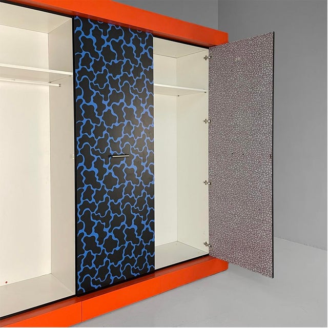 Italian Modern Wardrobe in Wood and Formica for Design Gallery Milano, 1980s For Sale - Image 6 of 18