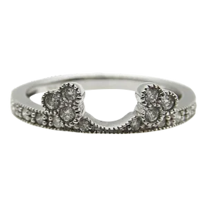 14k White Gold Contoured Wedding Band With Diamonds Size 7