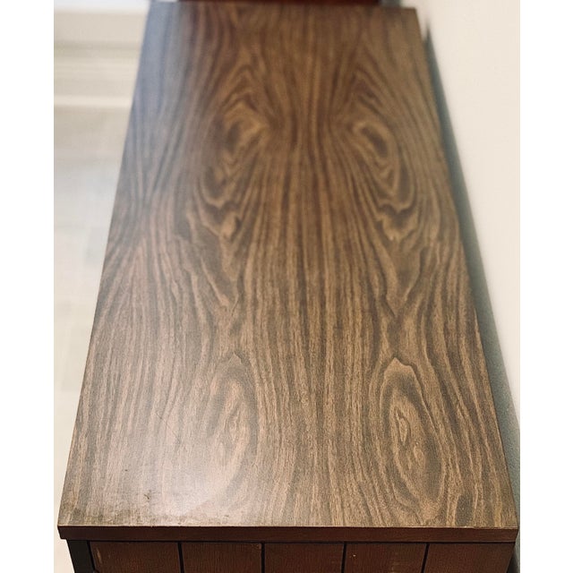 1960s Vintage 1960’s Mid-Century Modern Walnut Sideboard/Console/Credenza With Wood Grain Laminate Top by Stanley Furniture Company For Sale - Image 5 of 12