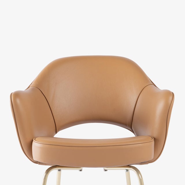 Camel Saarinen Executive Arm Dining Chairs in Camel Leather & Brass Legs, Set of 6 For Sale - Image 8 of 11