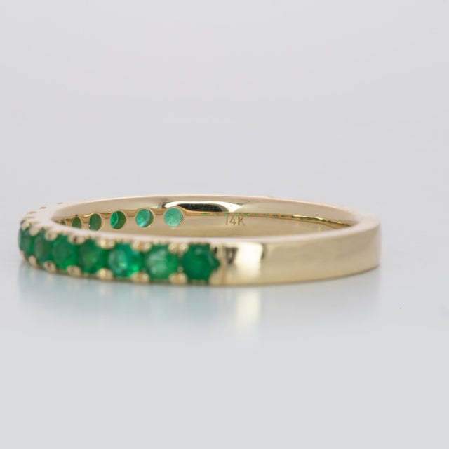 Green Zambian Emerald Band in Solid 14k Gold – Minimalist Green Emerald Fine Jewelry, Size 6.75 For Sale - Image 8 of 8
