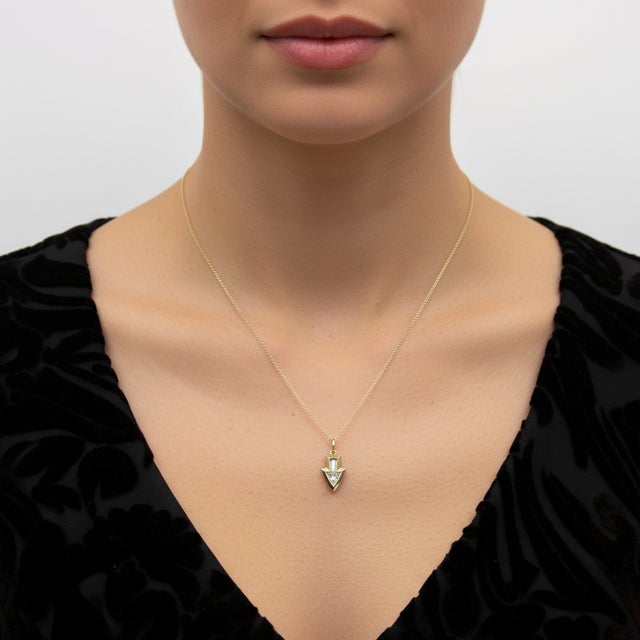 18k Gold Diamond Arrow Pendant For Sale - Image 9 of 9