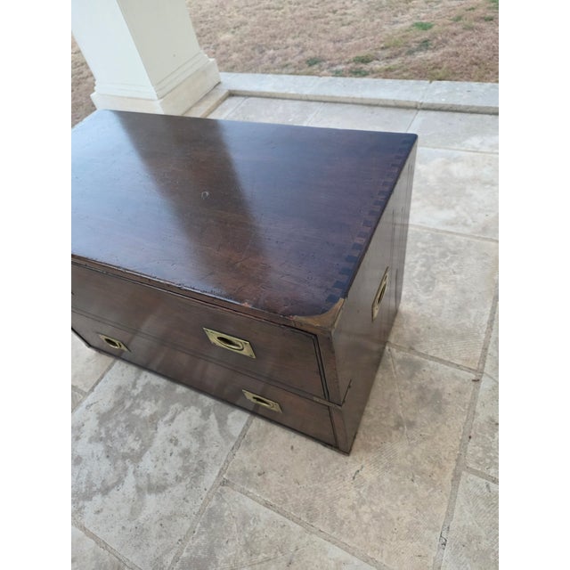 Brown Early 20th Century English Campaign Chest For Sale - Image 8 of 17