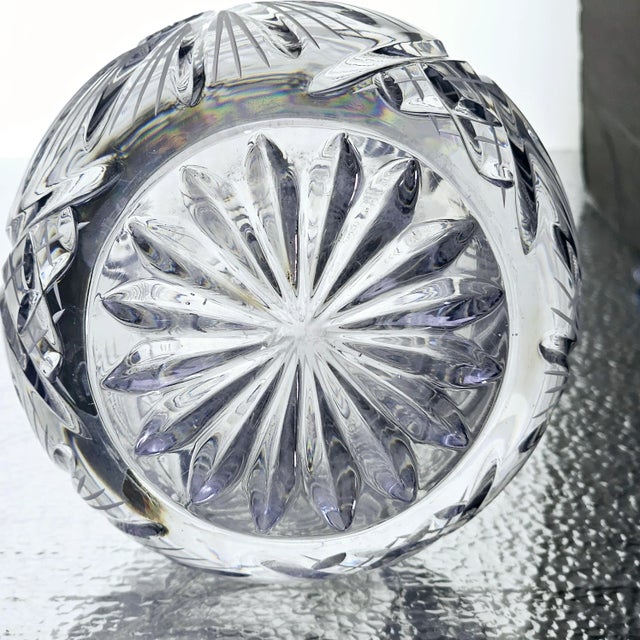 Crystal Glass Pinwheel Decanter W/ Stopper For Sale - Image 11 of 12