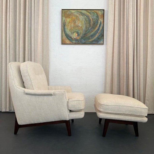 Mid-Century Modern Mid-Century Modern Lounge Chair Ottoman Set by Roger Sprunger for Dunbar For Sale - Image 3 of 12