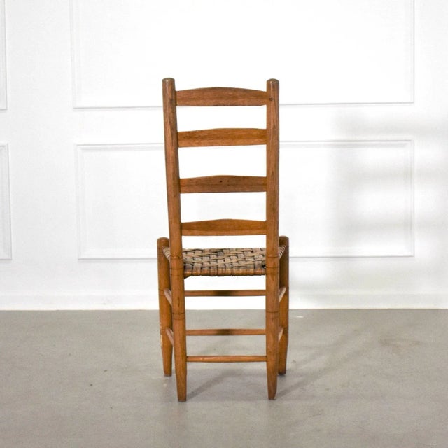 Early 20th Century Antique Early American Ladder Back Splint Woven Seat Side Chairs - Set of 4 For Sale - Image 5 of 11