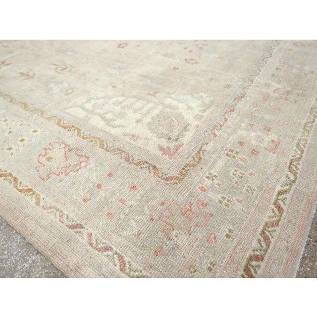 Galerie Shabab Collection Early 20th Century Turkish Oushak Room Size Carpet For Sale In New York - Image 6 of 7
