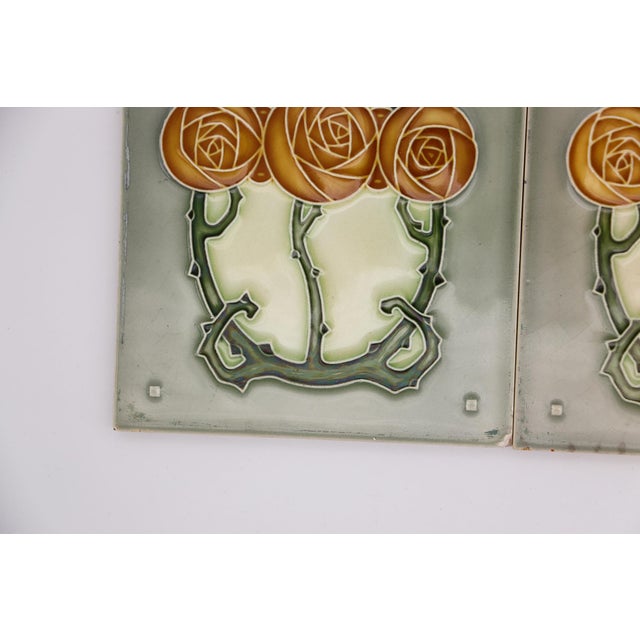 Circa: 1920. Origin: England. Material: Glazed Ceramic. Manufacturer: H&R. Item condition: Chips and imperfections along...