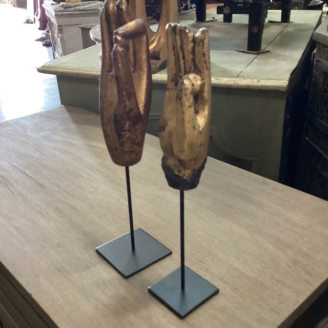 Religious Pair of 19th Century Small Gilt Hands From Myanmar For Sale - Image 3 of 12