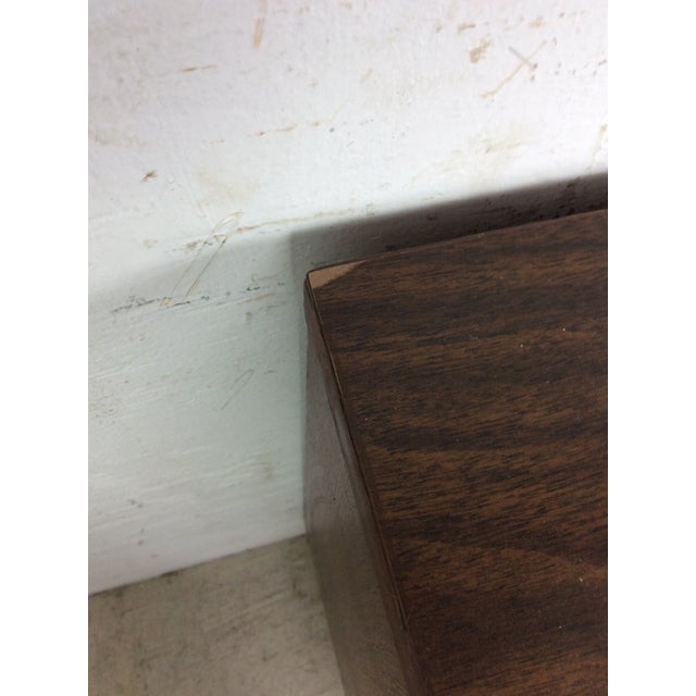 Stanley Furniture Mid Century Modern Six Drawer Dresser With Chrome Hardware by Stanley For Sale - Image 4 of 16