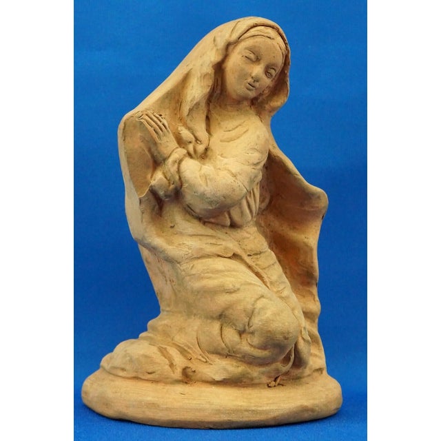 Brown 19th Century Neapolitan Nativity Scene Terracotta Madonna Sculpture, Italy, 1800s For Sale - Image 8 of 18