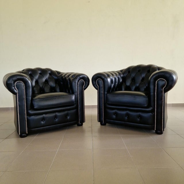 Animal Skin Chesterfield Livingroom Set in Black Genuine Leather, Set of 3 For Sale - Image 7 of 9