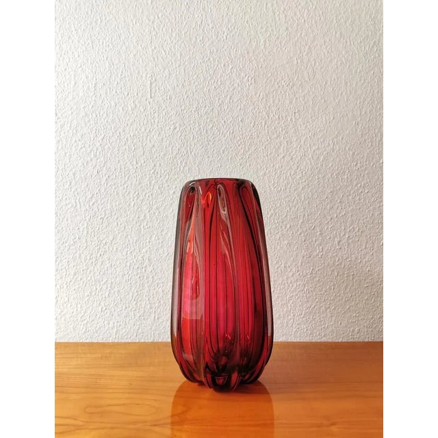Mid-Century Modern Mid-Century Vase in Crystal Glass from Val Saint Lambert, 1960s For Sale - Image 3 of 9