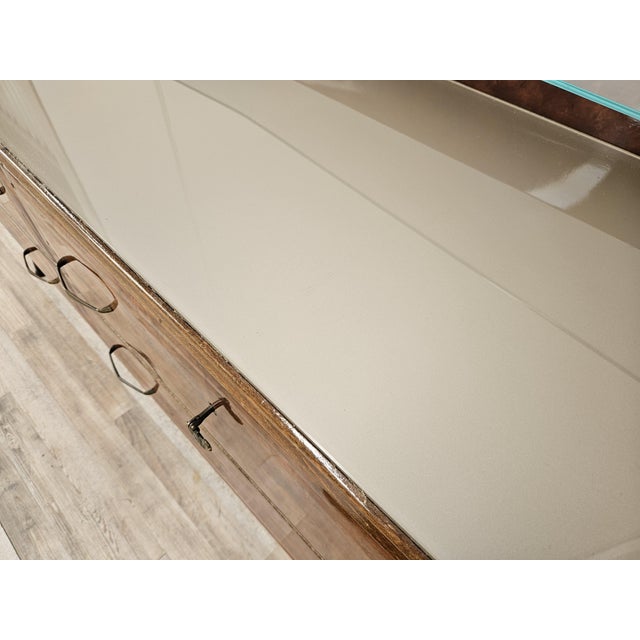Walnut Burl Chest of Drawers with Double Glass Top, 1950 For Sale - Image 9 of 18