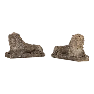 Circa 1920 English Pair of Large Recumbent Concrete Lions