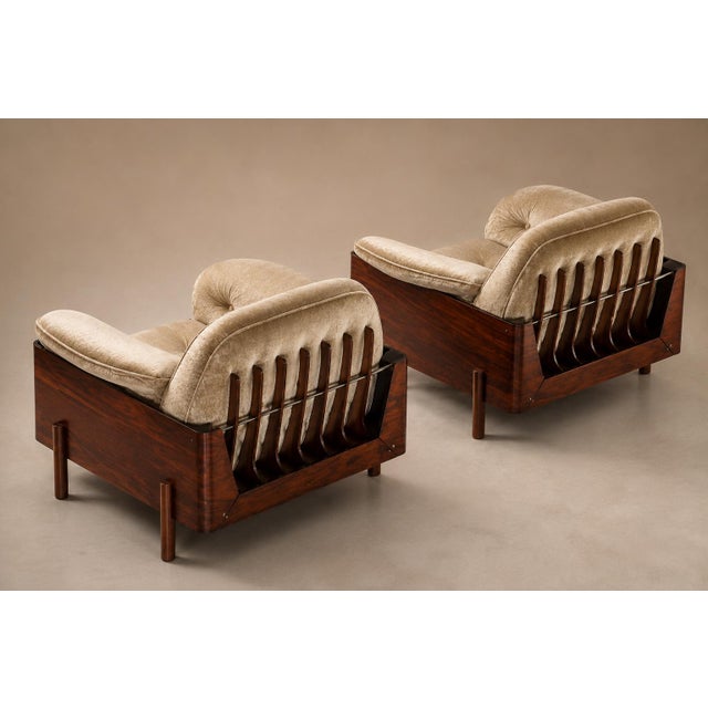 Wood Pair of Brazilian Modern Rosewood and Mohair Armchairs by Bertomeu, 1960s For Sale - Image 7 of 18