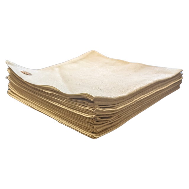 The napkins are 16" X 16". In like new vintage condition.