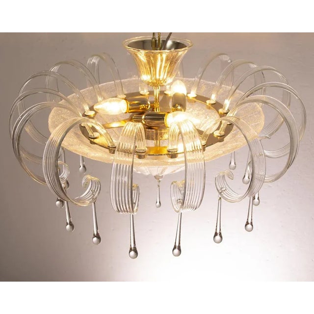 1990s Murano Glass Ceiling Light in Pure Crystal Color with Handmade Leaves and Drops, Italy, 1990s For Sale - Image 5 of 11