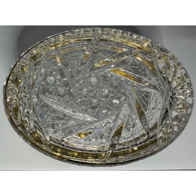 Hollywood Regency Vintage Cut Crystal Hinged Jewelry Box With Gold Tone Ormolu Mount For Sale - Image 3 of 10