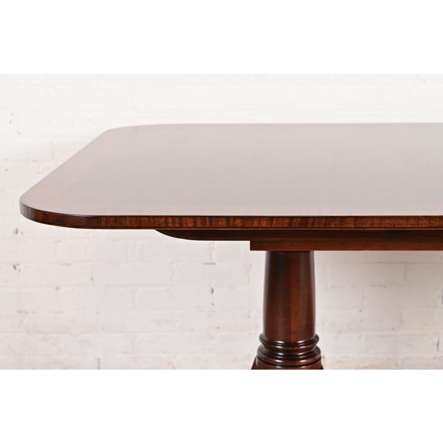 Baker Furniture Style Georgian Banded Mahogany Double Pedestal Extension Dining Table, Newly Refinished For Sale - Image 11 of 14