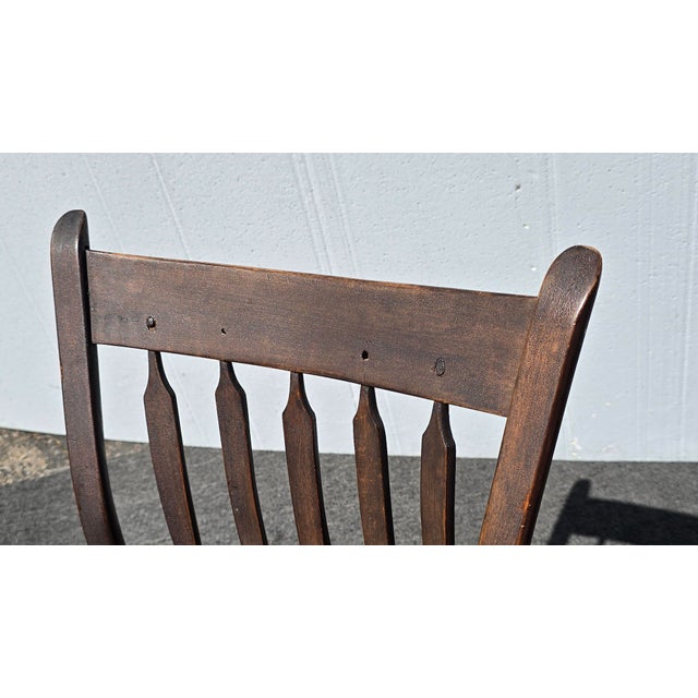 1940s Antique Arrow Back Windsor Brown Childs Side Chair ~ French Country 1of2 For Sale - Image 5 of 18