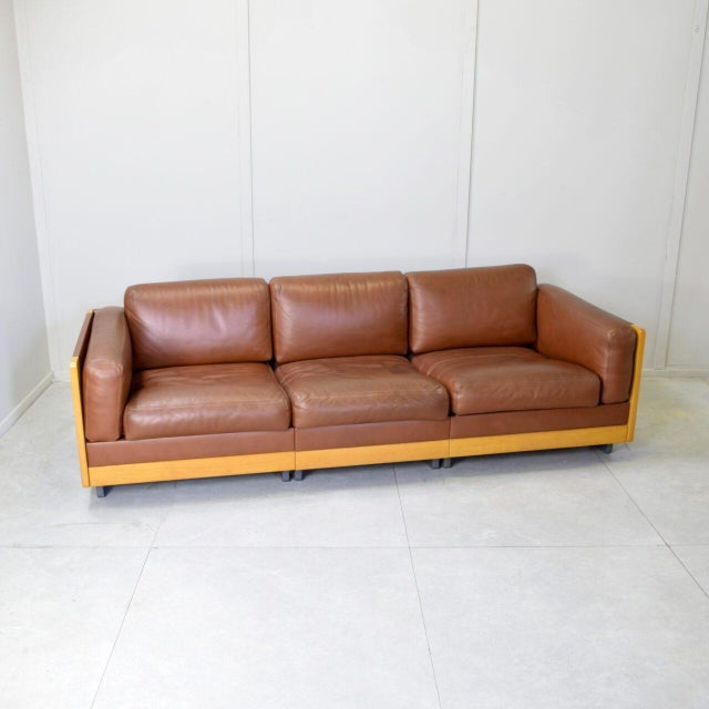 920 Three-Seat Sofa in Beechwood and Leather by Afra & Tobia Scarpa for Cassina, Italy, 1960s For Sale - Image 10 of 13