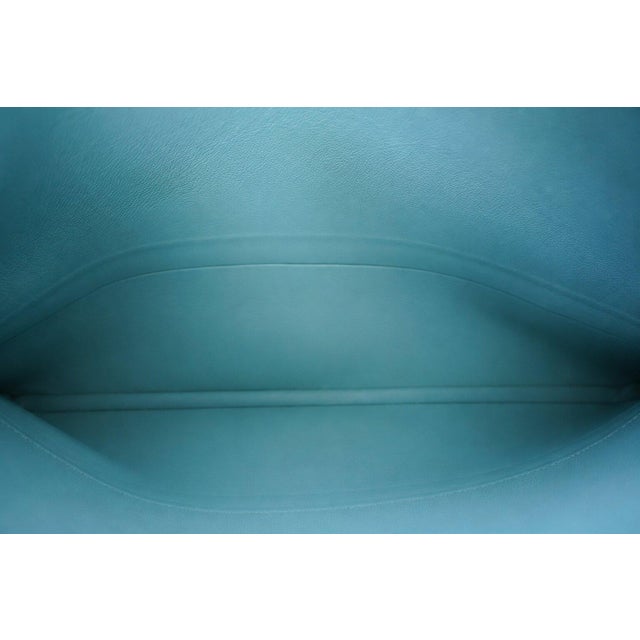 2010s Celine Phoebe Philo Bi-Color Solo Clutch Bag in Red & Light Blue Leather For Sale - Image 5 of 6