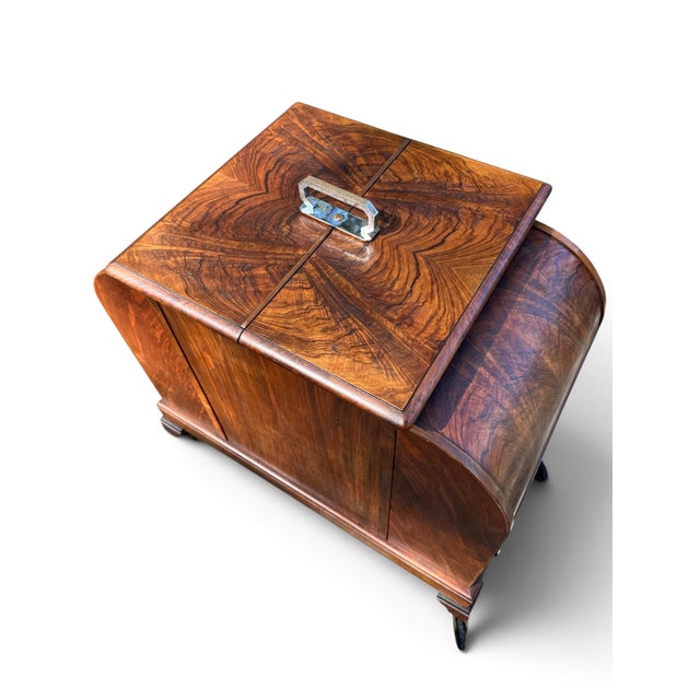 Art Deco Walnut Asprey "Elevette" Patent Mechanical Drinks Cabinet, Circa 1930s. For Sale In West Palm - Image 6 of 12