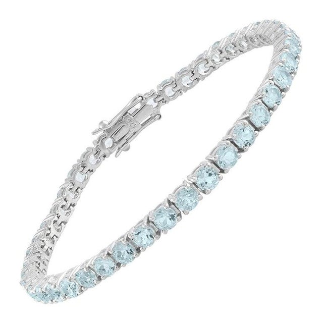 Contemporary 13 Ct Natural Sky Blue Aquamarine Tennis Bracelet in Sterling Silver For Sale - Image 3 of 13