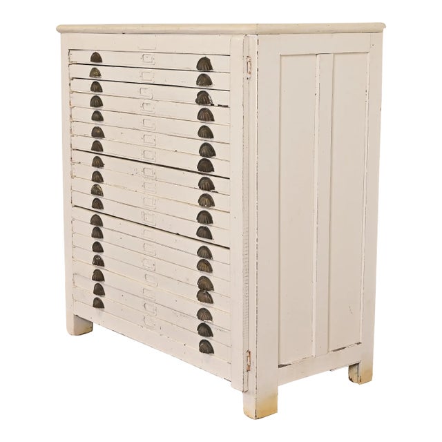 Antique Arts & Crafts White Painted 18-Drawer Flat File Printer's Cabinet, Circa 1900 For Sale