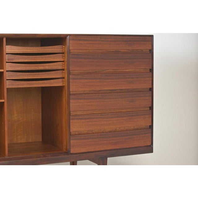 Highboard in Rosewood by Henry Rosengren Hansen for Brande Møbelindustri, Denmark, 1960s For Sale - Image 13 of 18