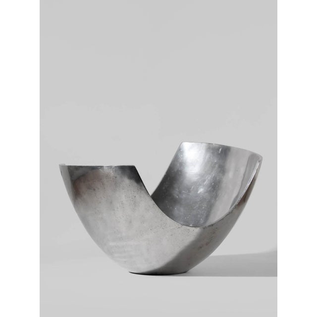 Large Asymmetric Deep Bowl in Polished Aluminum, 1980 For Sale - Image 6 of 6