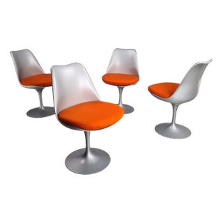 Gray Structure and Orange Cotton Pillow Tulip Chairs by Eero Saarinen for Knoll, Set of 4 For Sale