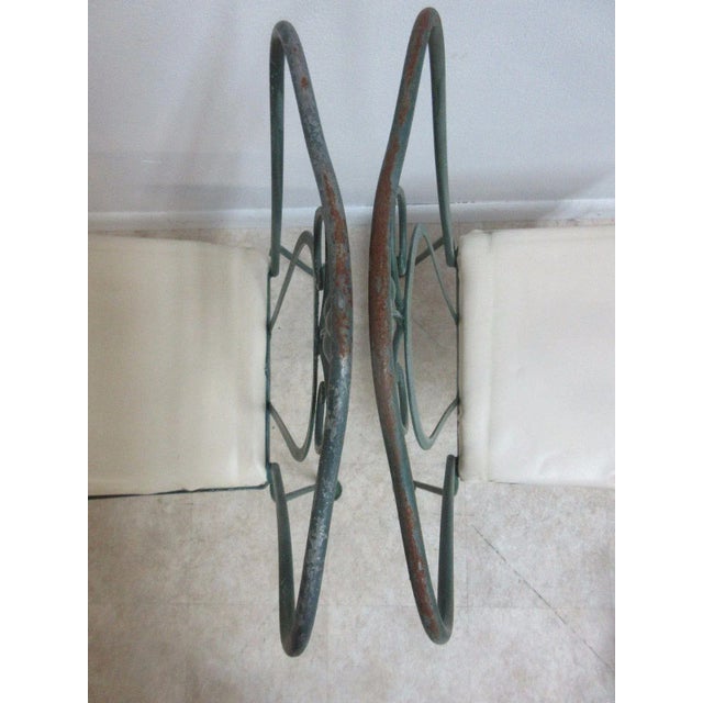 Vintage Regency Outdoor Patio 1 Table & 4 Chairs Set For Sale In Philadelphia - Image 6 of 11