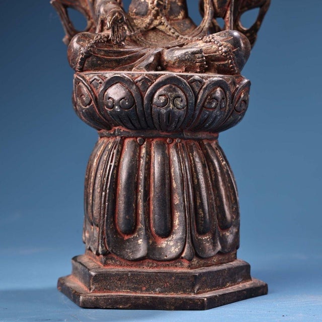 Copper Gilt Copper Guanyin Bodhisattva Statue With Openwork Mandorla Backplate, Lotus Throne For Sale - Image 8 of 10