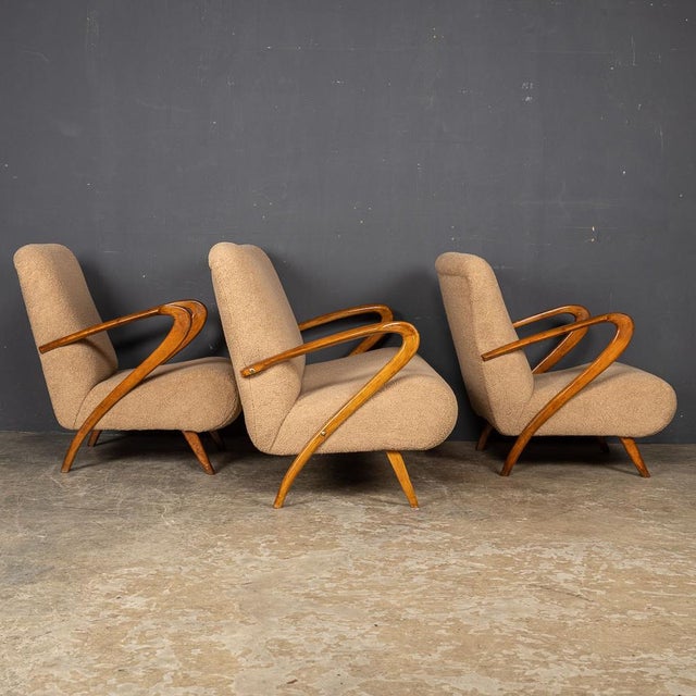 1950s 20th Century Italian Sofa and Armchairs in Toffee Bouclé by Paulo Buffa, 1950s, Set of 3 For Sale - Image 5 of 18