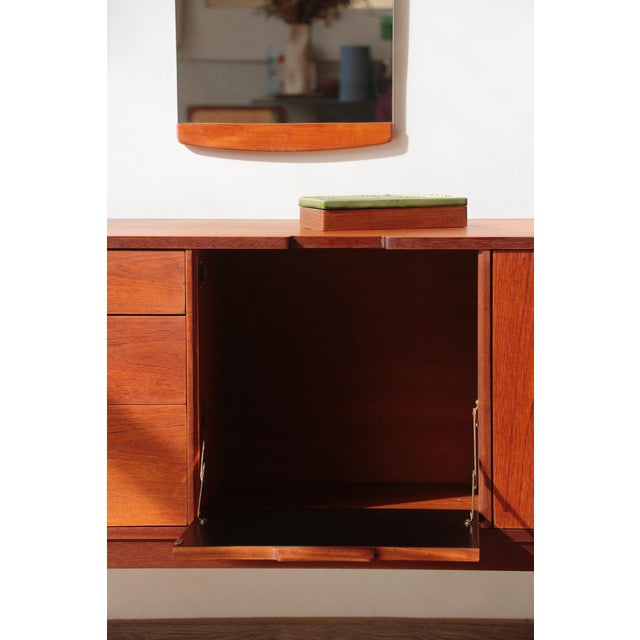 Wood English Teak Sideboard from Nathan, 1960s For Sale - Image 7 of 18