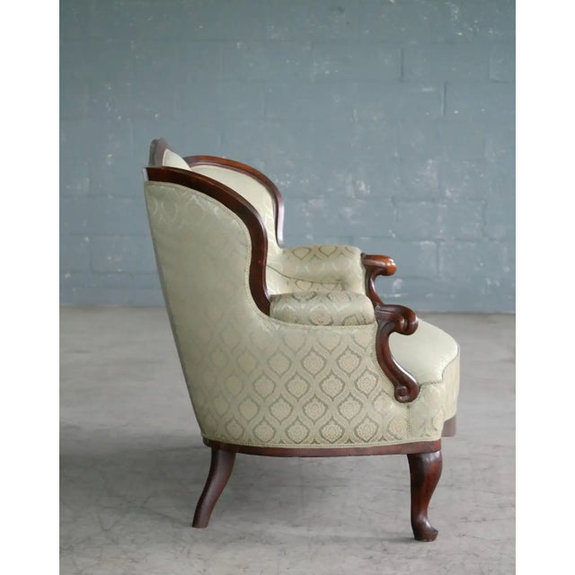 Early 21st Century Danish 1860s Rococo Revival Settee or Loveseat in Carved Mahogany For Sale - Image 5 of 10