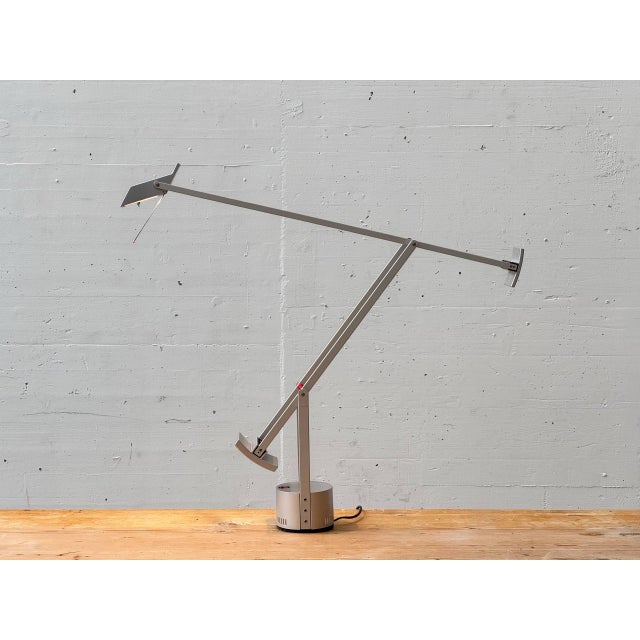 1990s Tizio 50 Table Lamp by Richard Sapper for Artemide, 1998 For Sale - Image 5 of 18