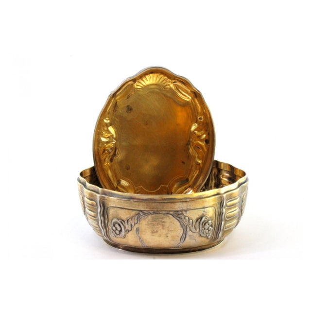 Silver Elliptical Silver Box with Reliefs For Sale - Image 8 of 10