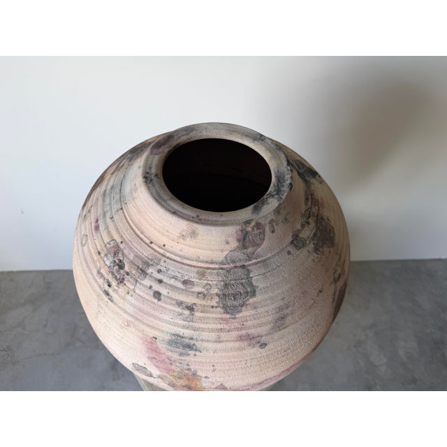Large - 1980s Anderson Handmade Organic Studio Pottery Floor Vase – Signed For Sale - Image 11 of 12