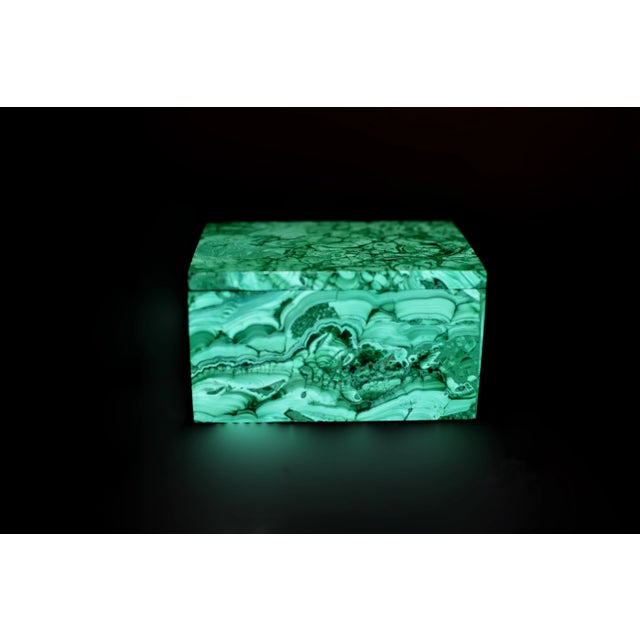 Natural Malachite Box Waves Italian Hand Crafted For Sale - Image 4 of 10