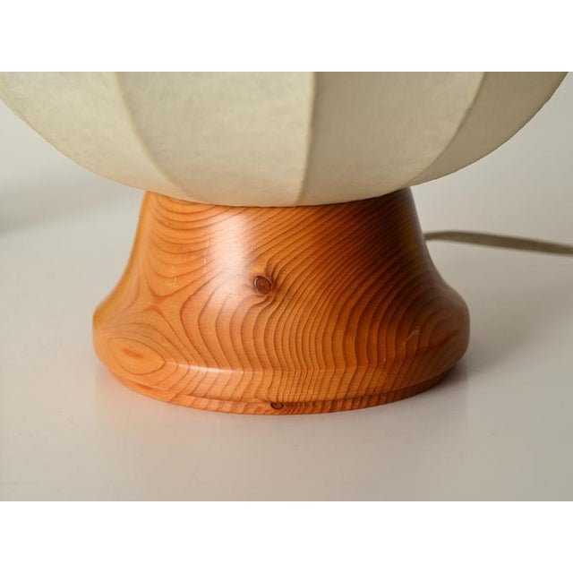 Metal Mid-Century Cocoon Table Lamps with Oak Bases attributed to Achille Castiglioni for Flos, Italy, 1960s, Set of 2 For Sale - Image 7 of 14