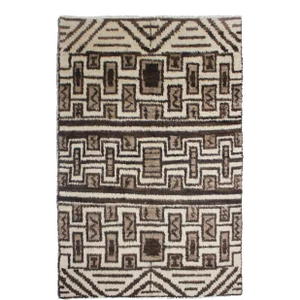 Hand Knotted Navajo Style Rug -6'0" X 8'9"