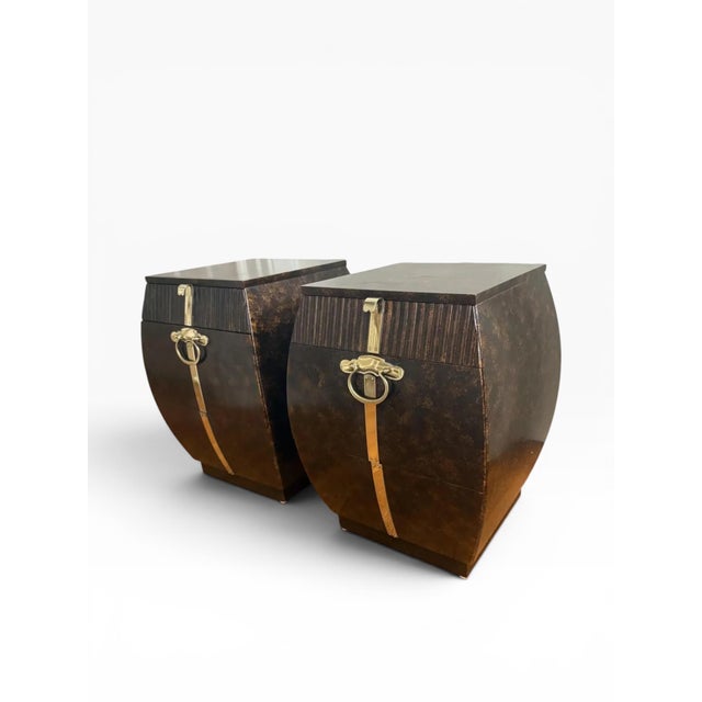 1960s 1960s Pair of John Widdicomb Barrel-Front Nightstands With Brass Strap Hardware For Sale - Image 5 of 18