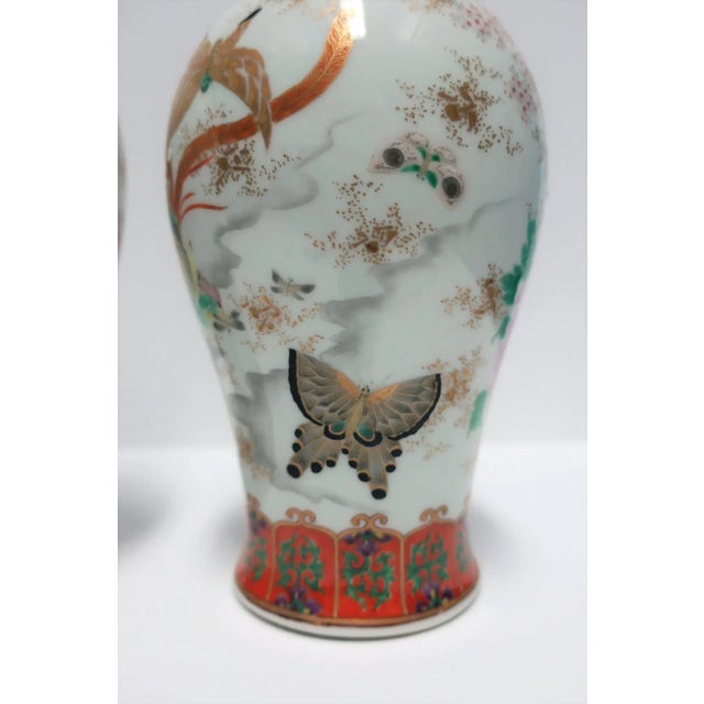 Early 20th Century Black and White Art Deco Japanese Kutani Porcelain Vases, Pair For Sale - Image 5 of 11